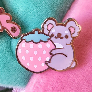  STRAWBWALLA Strawberry Koala PIN - Appleminte