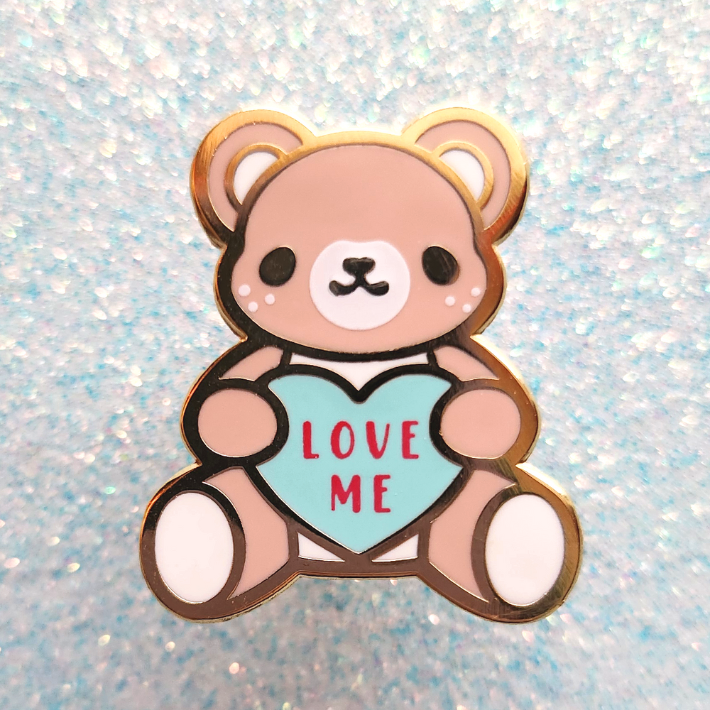 CANDY HEART TEDDY PIN