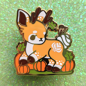 PUMPKIN SPICE DEER PIN - appleminte