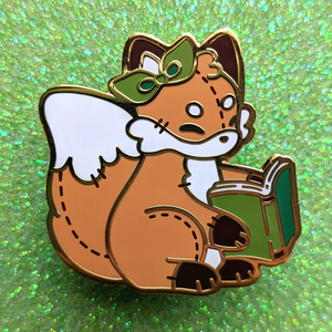 PLUSH READING FOX PIN