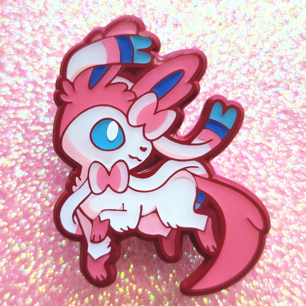 SYLVEON PIN